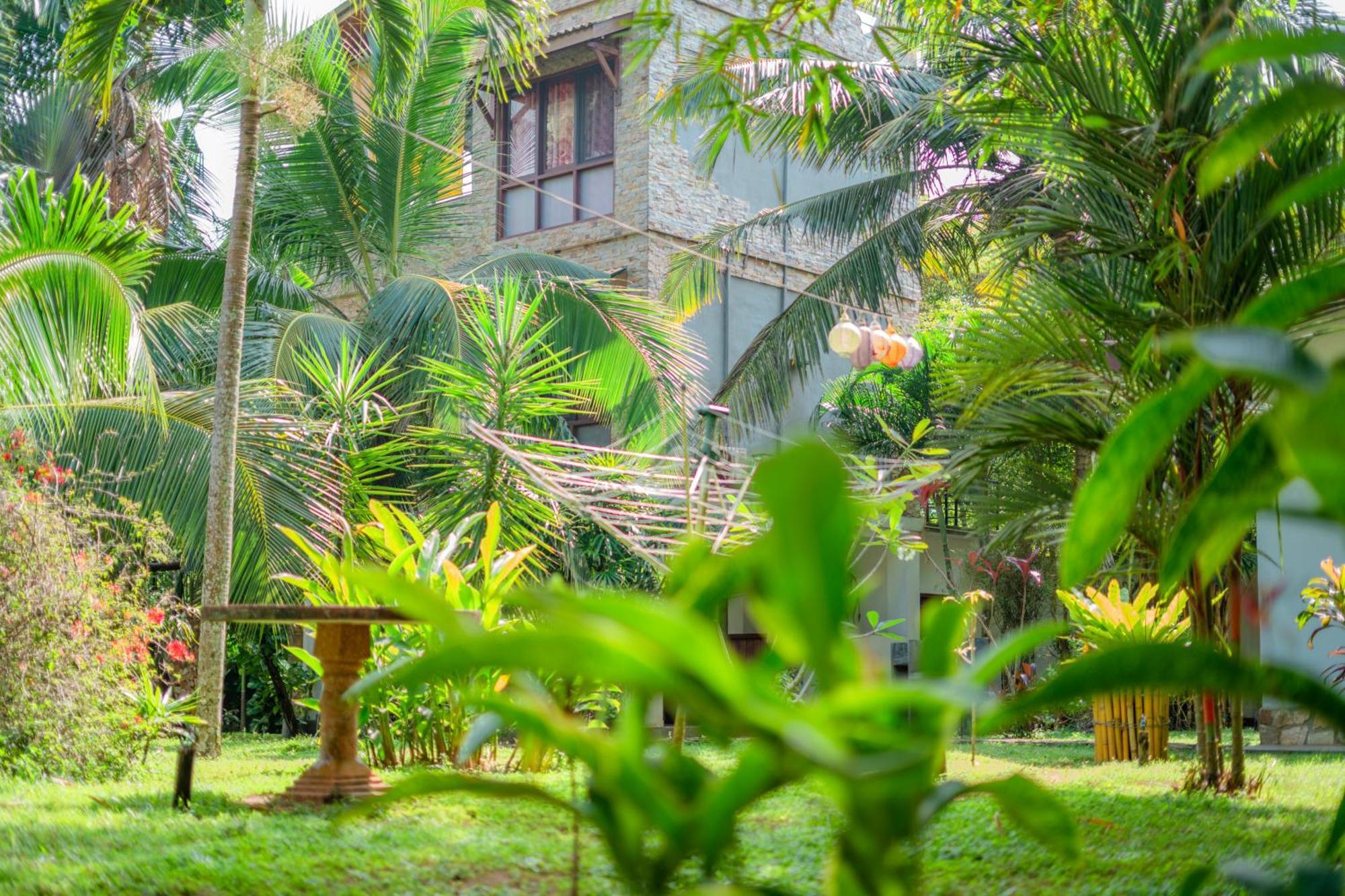 Villa Lanka Relax 希克杜沃 外观 照片